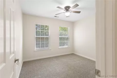 7165 Brendan Ct, Gloucester, VA 23061 photo 19