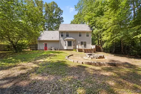 7165 Brendan Ct, Gloucester, VA 23061 photo 28