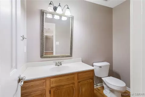 7165 Brendan Ct, Gloucester, VA 23061 photo 4