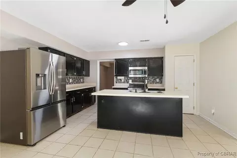 7165 Brendan Ct, Gloucester, VA 23061 photo 9
