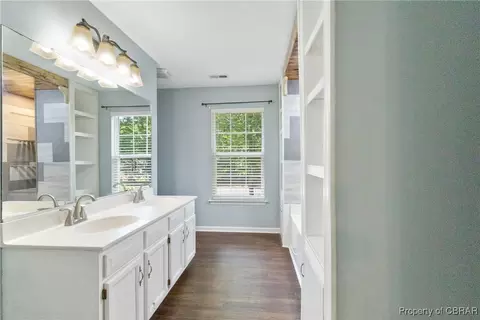 7165 Brendan Ct, Gloucester, VA 23061 photo 16