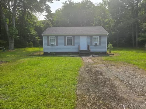 231 Fox Point Rd, Reedville, VA 22539