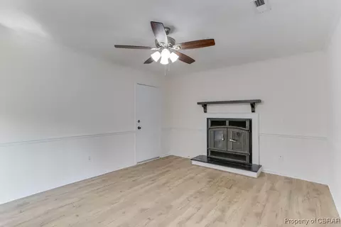165 Fairmont Dr, Hampton, VA 23666 photo 11
