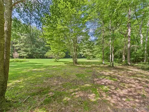 7635 Springfield Trace Ln, Gloucester, VA 23061 photo 6