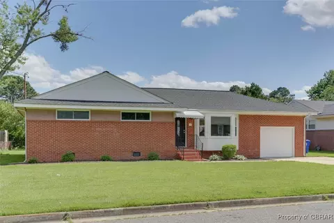 53 Rexford Dr, Newport News, VA 23608