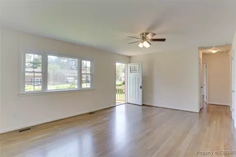 110 Scott Dr, Williamsburg, VA 23185 photo 8
