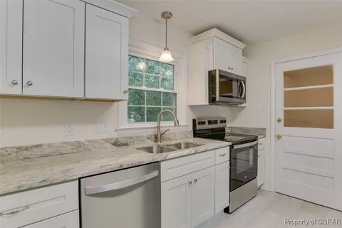 110 Scott Dr, Williamsburg, VA 23185 photo 12