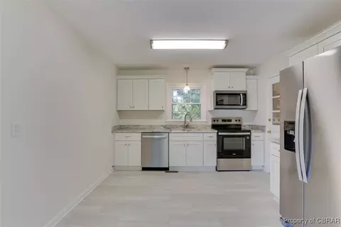 110 Scott Dr, Williamsburg, VA 23185 photo 10