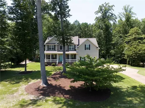 8484 Patrick Henry Way, Gloucester, VA 23061 photo 7