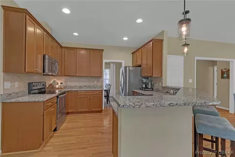 8484 Patrick Henry Way, Gloucester, VA 23061 photo 19