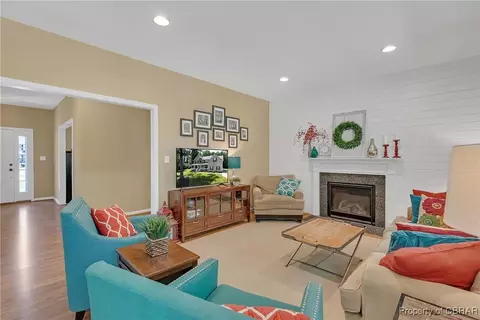 8484 Patrick Henry Way, Gloucester, VA 23061 photo 15