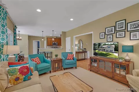 8484 Patrick Henry Way, Gloucester, VA 23061 photo 16