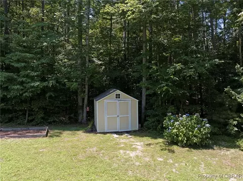 8484 Patrick Henry Way, Gloucester, VA 23061 photo 48