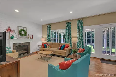 8484 Patrick Henry Way, Gloucester, VA 23061 photo 13