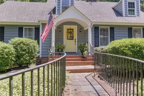 1503 Laurel Point Rd, Lancaster, VA 22503 photo 5