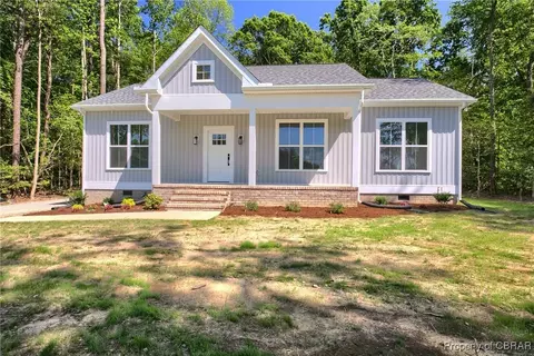 10815 Farys Mill Rd, Gloucester, VA 23061
