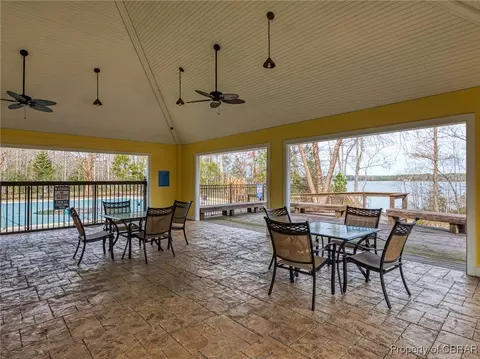 27 E West Pkwy, Gloucester, VA 23061 photo 11