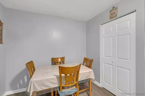 10424 Indian Rd, Gloucester, VA 23061 photo 9