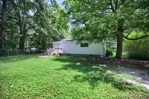 10424 Indian Rd, Gloucester, VA 23061 photo 20