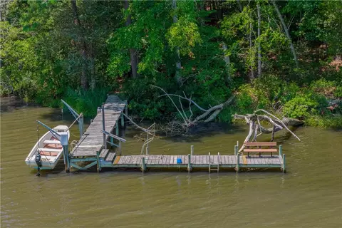 8218 Hell Neck Rd, Gloucester, VA 23061 photo 49
