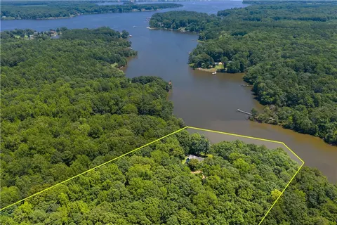 8218 Hell Neck Rd, Gloucester, VA 23061 photo 4