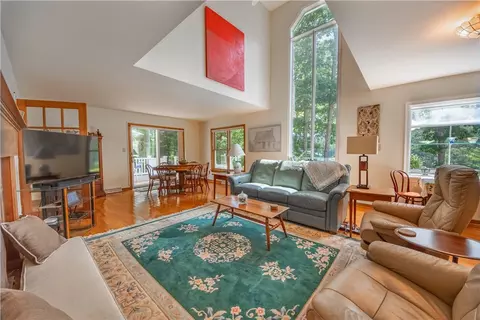 8218 Hell Neck Rd, Gloucester, VA 23061 photo 13