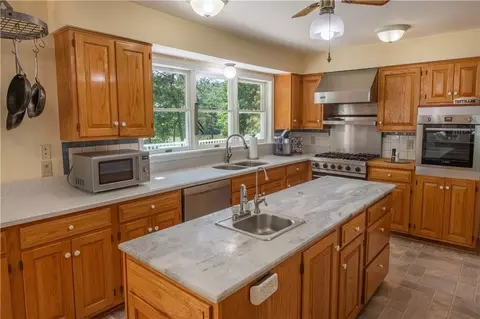 8218 Hell Neck Rd, Gloucester, VA 23061 photo 20