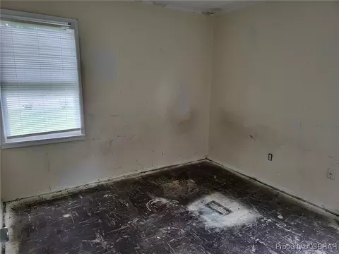 527 Price St, Hampton, VA 23663 photo 14