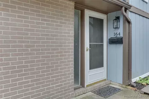 164 Lake One Dr, Hampton, VA 23666 photo 5