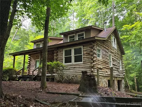 6916 Fox Mill Ct, Gloucester, VA 23061