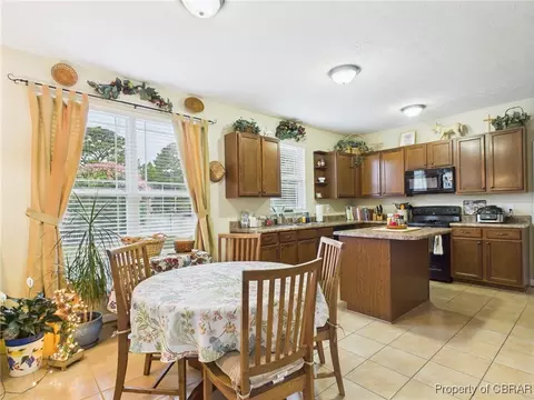 10 Bruins Way, Hampton, VA 23666 photo 10