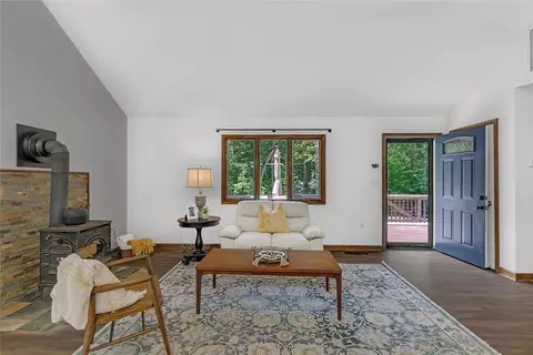 8577 Davenport Rd, Gloucester, VA 23061 photo 11
