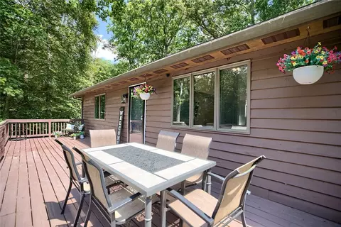 8577 Davenport Rd, Gloucester, VA 23061 photo 5