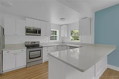 2791 Kings Creek Rd, Hayes, VA 23072