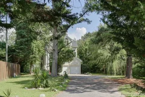936 Wilson Ln, Hampton, VA 23663