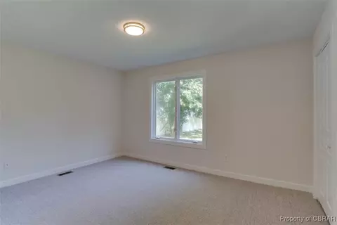 936 Wilson Ln, Hampton, VA 23663 photo 6