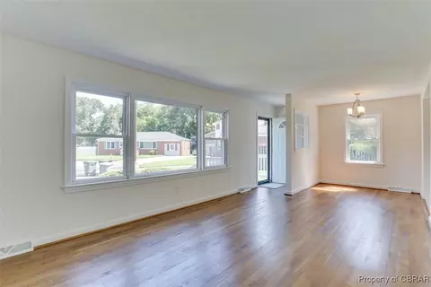 6 Linda Cir, Hampton, VA 23666 photo 9