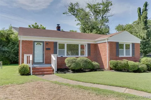6 Linda Cir, Hampton, VA 23666 photo 4