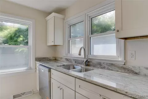 6 Linda Cir, Hampton, VA 23666 photo 18