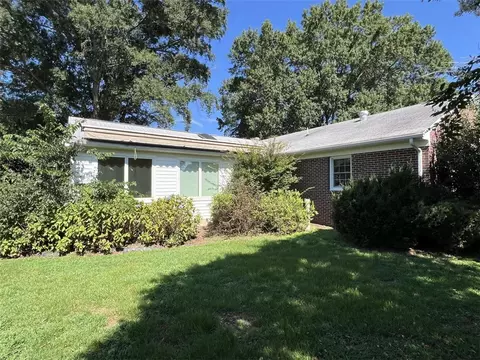 Exterior - 366 General Puller Hwy, Saluda, VA 23149 photo 5 of 6