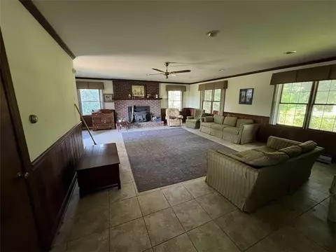 Living - 366 General Puller Hwy, Saluda, VA 23149 photo 4 of 4