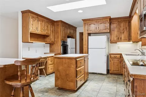 7489 Corr St, Gloucester, VA 23061 photo 19