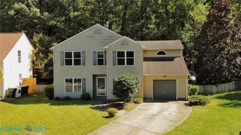 131 Low Ridge Rd, Williamsburg, VA 23185