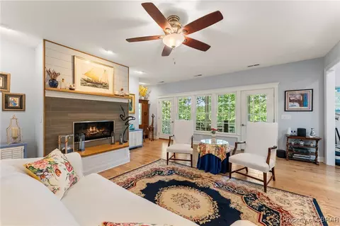 Living - 4310 Merry Point Rd, Lancaster, VA 22503 photo 2 of 3