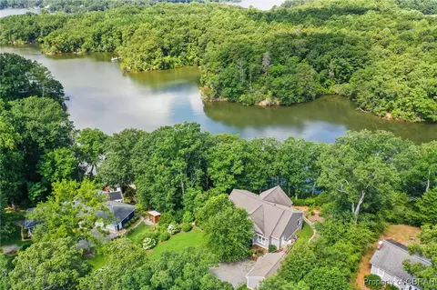 View/Area - 4310 Merry Point Rd, Lancaster, VA 22503 photo 1 of 6