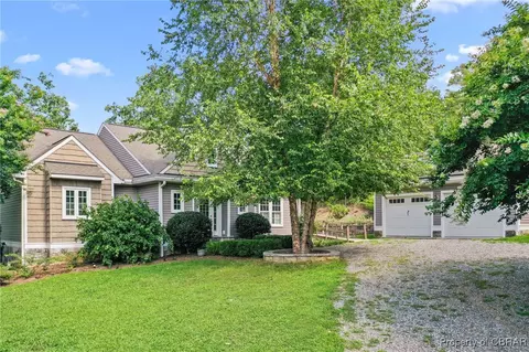 4310 Merry Point Rd, Lancaster, VA 22503