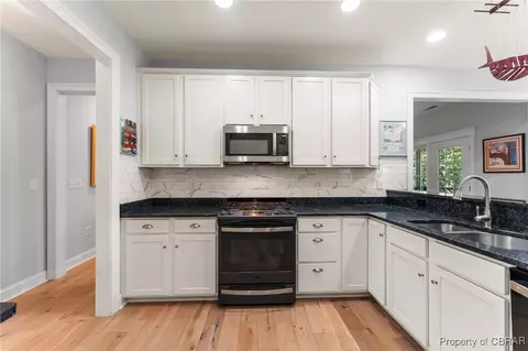 Kitchen - 4310 Merry Point Rd, Lancaster, VA 22503 photo 4 of 5