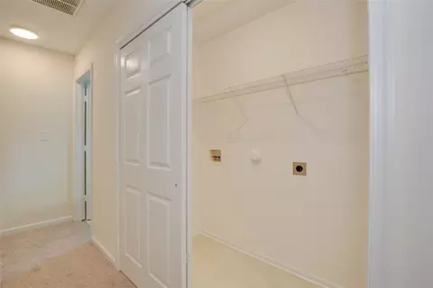 2 Hampshire Dr, Hampton, VA 23669 photo 32