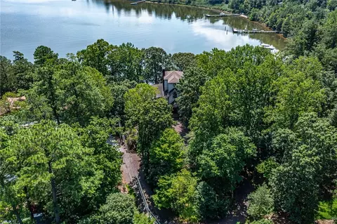 144 Hills Ln, Lancaster, VA 22503
