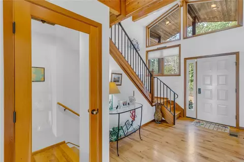 Entry Way - 560 Foxfield Ln, Lancaster, VA 22503 photo 4 of 4